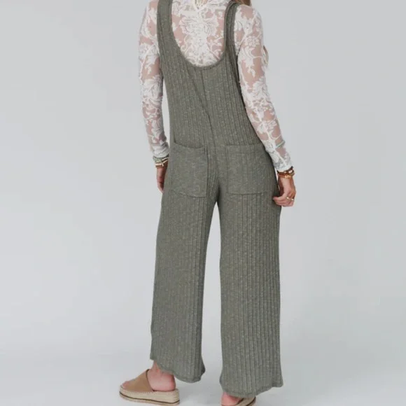 11 Boho Wide leg Jumpsuit - Picture 3 of 3